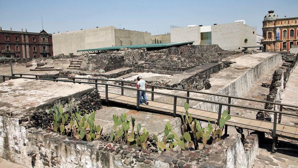 10 kim tự tháp lớn nhất thế giới 10 kim tự tháp lớn nhất thế giới