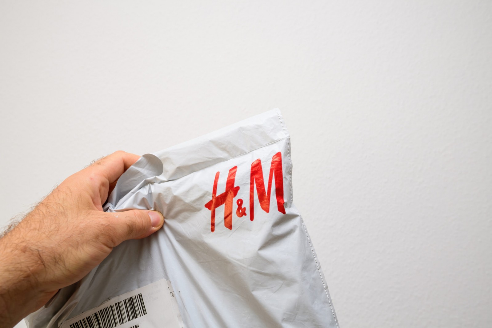 H&M khơi mào cuộc chiến giá với Shein H&M khơi mào cuộc chiến giá với Shein