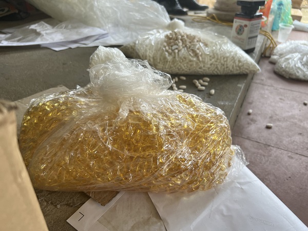 “Xảo trá” thị trường thực phẩm chức năng - Bài 4: “Đăng ký một đằng, sản xuất một nẻo”