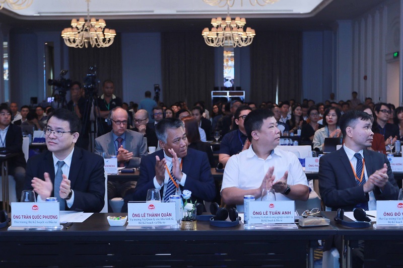 Đón đầu cơ hội cho các dòng vốn mới vào Việt Nam: Đón đầu cơ hội cho các dòng vốn mới vào Việt Nam: