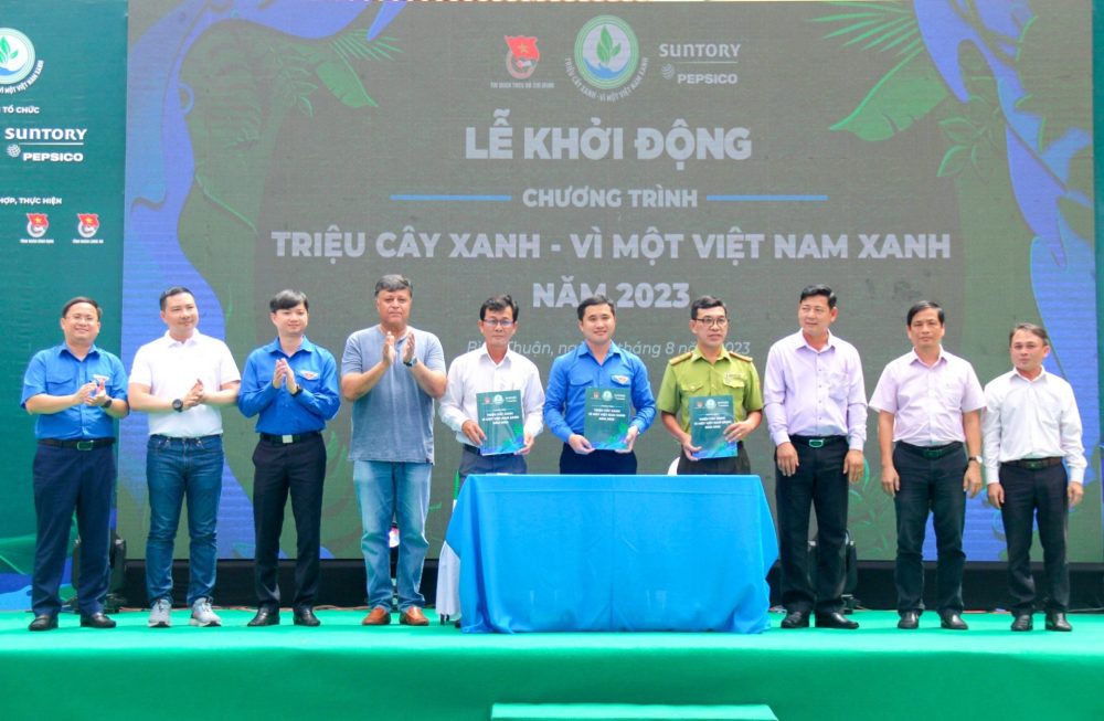 “Triệu cây xanh – Vì một Việt Nam xanh” năm 2023 lan tỏa thông điệp thiết thực đến cộng đồng “Triệu cây xanh – Vì một Việt Nam xanh” năm 2023 lan tỏa thông điệp thiết thực đến cộng đồng