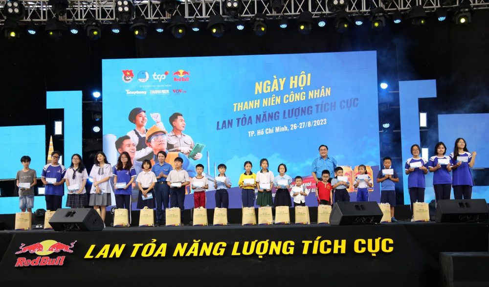 Khai mạc Ngày hội “Thanh niên công nhân - Lan tỏa năng lượng tích cực” cụm Đông Nam Bộ Khai mạc Ngày hội “Thanh niên công nhân - Lan tỏa năng lượng tích cực” cụm Đông Nam Bộ