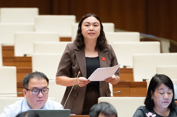 Mua bán bất động sản hình thành trong tương lai: Cần quy định rõ tiền đặt cọc