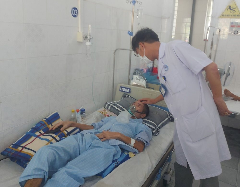 Lộ nhiều sai phạm tại nhà máy chế biến bột đá ở Nghệ An Lộ nhiều sai phạm tại nhà máy chế biến bột đá ở Nghệ An