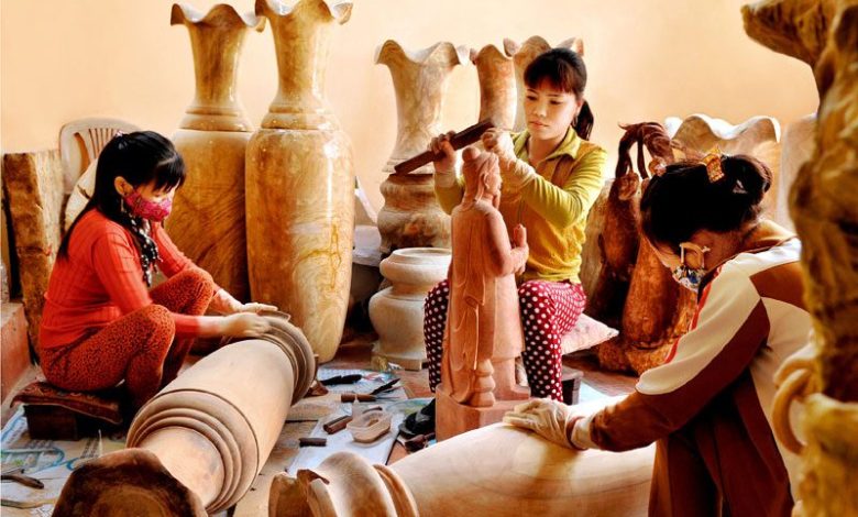 ĐÔNG ANH PHÁT HUY GIÁ TRỊ LÀNG NGHỀ TRONG XÂY DỰNG NÔNG THÔN MỚI