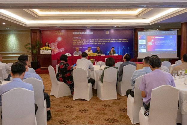 Khởi động chương trình xét chọn “Doanh nghiệp đạt chuẩn văn hóa kinh doanh Việt Nam” lần thứ 3 năm 2023 Khởi động chương trình xét chọn “Doanh nghiệp đạt chuẩn văn hóa kinh doanh Việt Nam” lần thứ 3 năm 2023