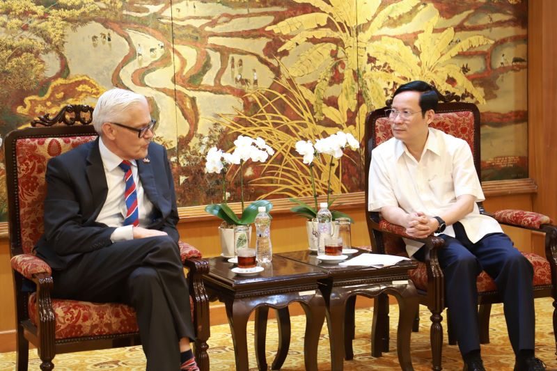 Vai trò của Anh quốc trong nâng cao chất lượng nguồn nhân lực Việt Vai trò của Anh quốc trong nâng cao chất lượng nguồn nhân lực Việt