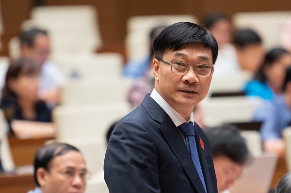 Mua bán bất động sản hình thành trong tương lai: Cần quy định rõ tiền đặt cọc