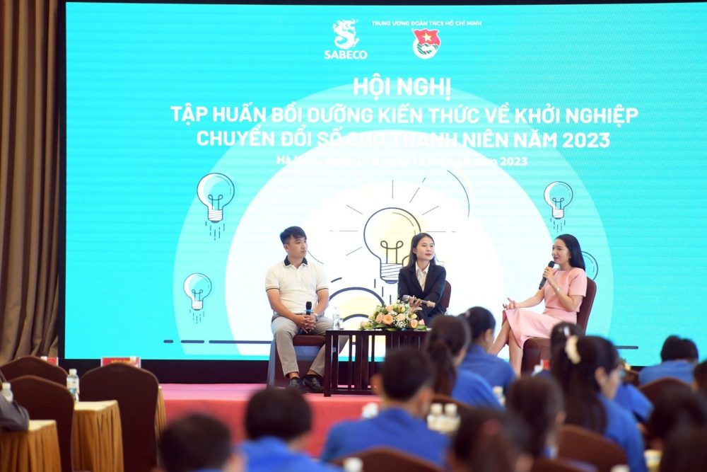 Trang bị kiến thức về khởi nghiệp, chuyển đổi số để thanh niên ‘chuyển mình’ Trang bị kiến thức về khởi nghiệp, chuyển đổi số để thanh niên ‘chuyển mình’