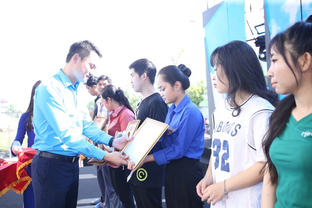 Sôi nổi Ngày hội “Thanh niên công nhân - Lan tỏa năng lượng tích cực” khu vực Đồng bằng Sông Tiền