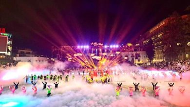 Sapa ra mắt sản phẩm du lịch văn hóa: "Điểm hẹn" và "Vũ điệu dưới trăng" Sapa ra mắt sản phẩm du lịch văn hóa: "Điểm hẹn" và "Vũ điệu dưới trăng"