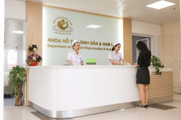 Khoa Hỗ trợ sinh sản Bệnh viện Phụ sản Hà Nội: Mang mật ngọt cho đời Khoa Hỗ trợ sinh sản Bệnh viện Phụ sản Hà Nội: Mang mật ngọt cho đời
