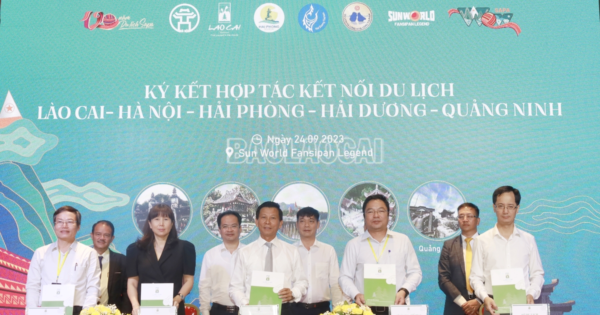 Kết nối, phát triển các sản phẩm du lịch giữa các tỉnh Đông Bắc - Tây Bắc Kết nối, phát triển các sản phẩm du lịch giữa các tỉnh Đông Bắc - Tây Bắc