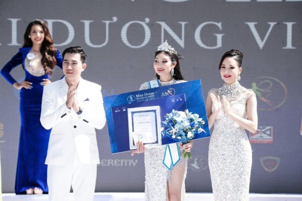 HOA HẬU ĐẠI SỨ DOANH NHÂN TOÀN CẦU HOÀNG THANH LOAN ĐẸP RẠNG NGỜI TẠI CUỘC THI HOA HẬU ĐẠI DƯƠNG VIỆT NAM 2023