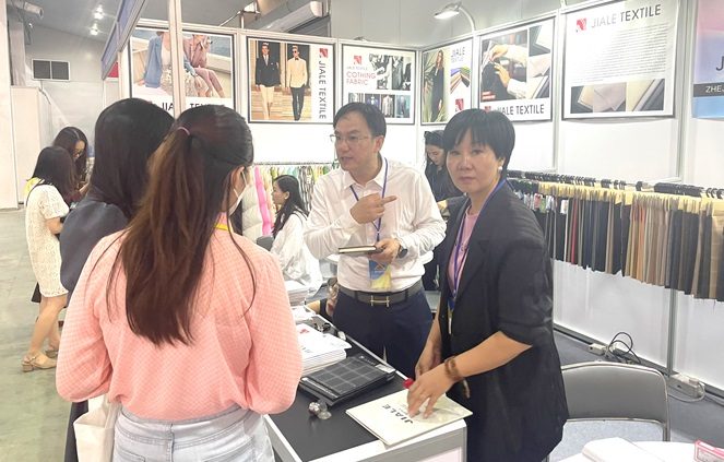 HanoiTex & HanoiFabric 2023: Khẳng định sức hấp dẫn của ngành dệt may Việt Nam