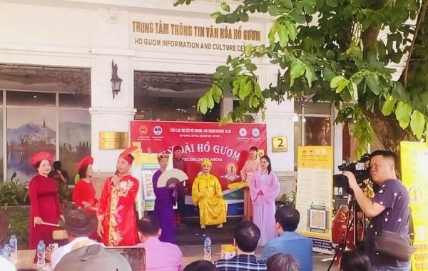 Một giờ với tác giả môn Cờ Doanh nhân