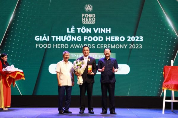 C.P. VIỆT NAM ĐỒNG HÀNH CÙNG 