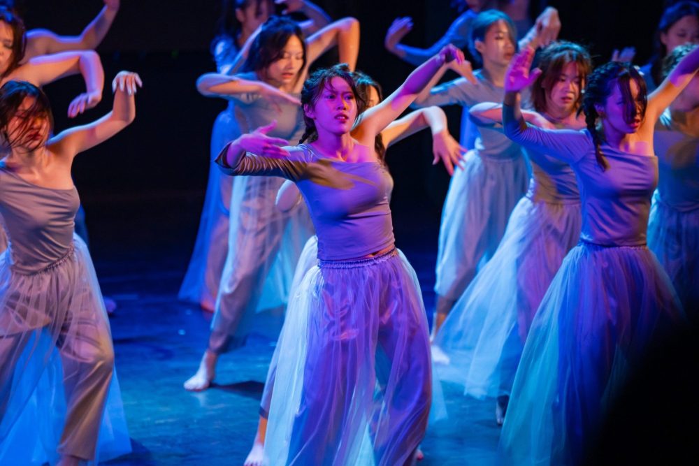 Học sinh trường Amsterdam gây ấn tượng với Showcase 2023 tại Nhà hát Tuổi trẻ