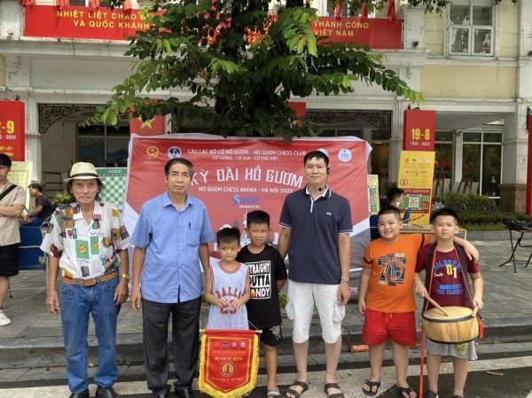 Một giờ với tác giả môn Cờ Doanh nhân