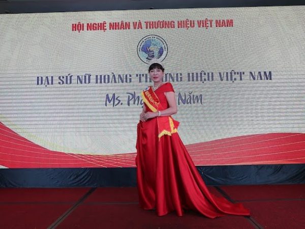 Kỷ niệm 10 năm thành lập Hội Nghệ nhân và Thương hiệu Việt Nam: Cầu nối vững chắc giữa nghệ nhân, doanh nhân Việt Nam và quốc tế