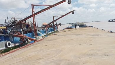 Chính phủ tiếp nhận kiến nghị nhập khẩu cát từ Campuchia phục vụ các dự án đường cao tốc