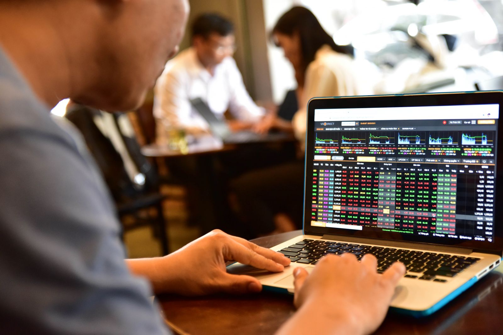 Những kỳ vọng trên thị trường chứng khoán cuối năm Những kỳ vọng trên thị trường chứng khoán cuối năm