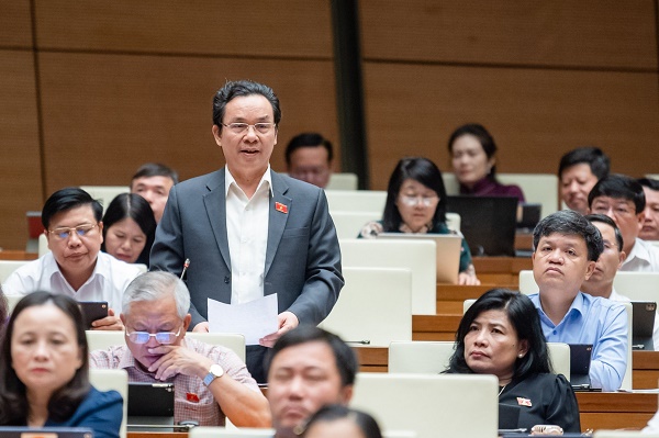 Giao dịch bất động sản phải qua công chứng hay sàn? Giao dịch bất động sản phải qua công chứng hay sàn?