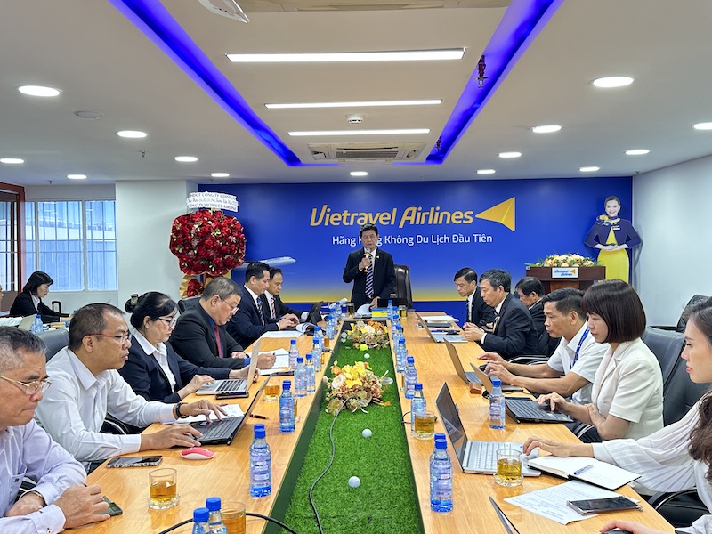 Nguyên Phó Thủ tướng Đức Philipp Rösler gia nhập Vietravel Airlines Nguyên Phó Thủ tướng Đức Philipp Rösler gia nhập Vietravel Airlines