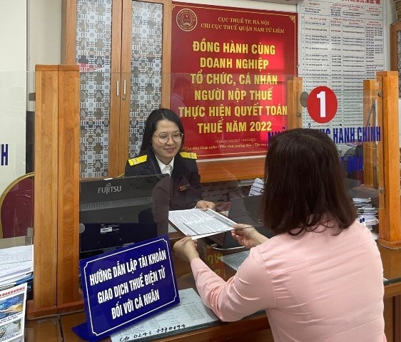 Nhức nhối nạn mua bán hóa đơn: Bài 3 – “Lợi” trước mắt, “hại” lâu dài Nhức nhối nạn mua bán hóa đơn: Bài 3 – “Lợi” trước mắt, “hại” lâu dài