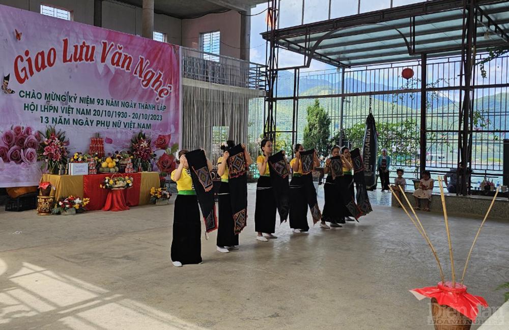 Thung Nai mùa thu, ngày nắng Thung Nai mùa thu, ngày nắng