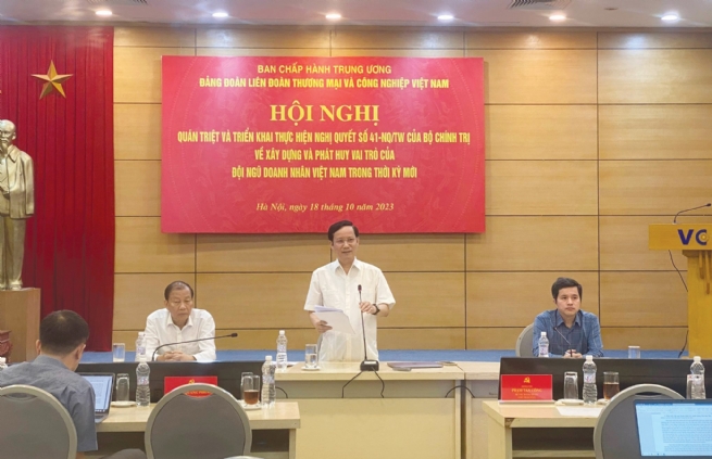 Nghị quyết 41-NQ/TW: Xây dựng và phát triển đội ngũ doanh nhân thời kỳ mới Nghị quyết 41-NQ/TW: Xây dựng và phát triển đội ngũ doanh nhân thời kỳ mới