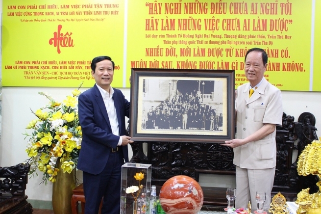 Chủ tịch VCCI tham dự buổi gặp mặt doanh nhân Thái Bình nhân Ngày Doanh nhân Việt Nam