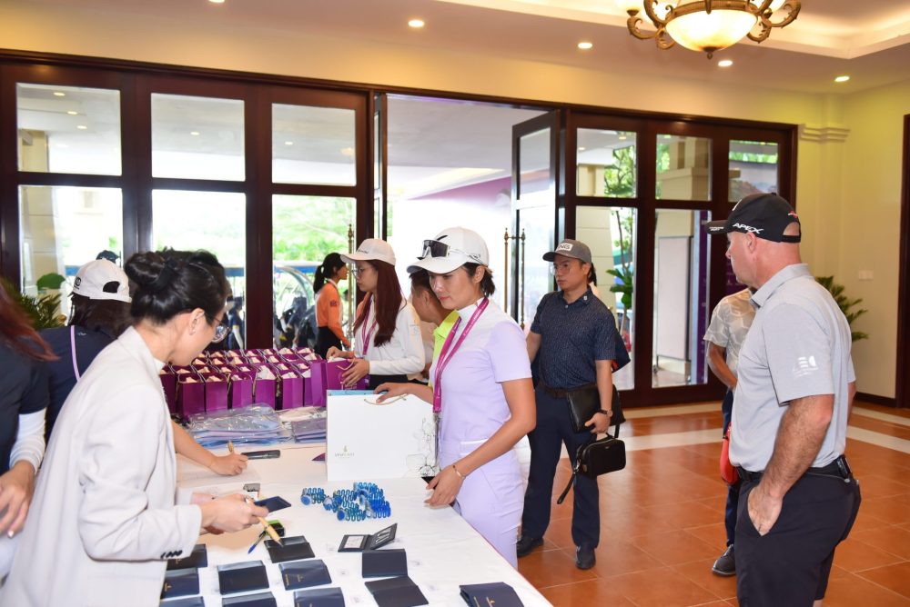 Vinpearl DIC Legends Việt Nam 2023: Khai mạc vòng thi đấu giao lưu Championship Pro-Am Vinpearl DIC Legends Việt Nam 2023: Khai mạc vòng thi đấu giao lưu Championship Pro-Am