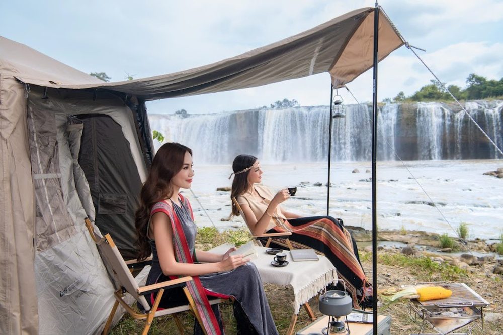 Một ngày trải nghiệm của 10 Hoa hậu Hoà bình Thế giới tại Buôn Ma Thuột