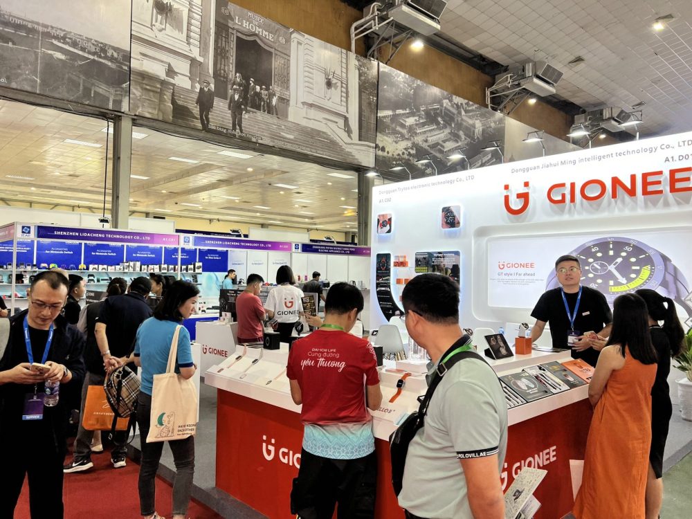 Khai mạc Triển lãm quốc tế điện tử và thiết bị thông minh Việt Nam năm 2023 Khai mạc Triển lãm quốc tế điện tử và thiết bị thông minh Việt Nam năm 2023