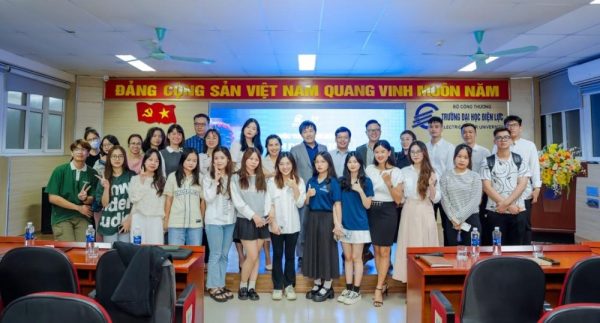 Khoa Kinh tế & Quản lý - Trường Đại học Điện lực: Khởi động “cuộc thi tranh biện” lần thứ Nhất