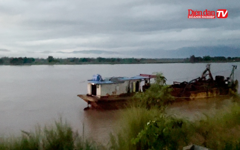 Xử lý nghiêm nhà thầu lợi dụng cơ chế đặc thù để khai thác khoáng sản