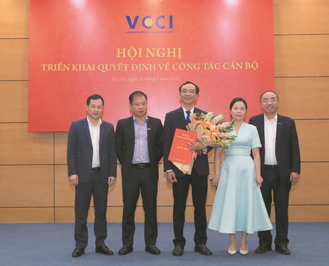 Tạp chí Diễn đàn Doanh nghiệp: 30 năm đồng hành cùng doanh nghiệp, doanh nhân Tạp chí Diễn đàn Doanh nghiệp: 30 năm đồng hành cùng doanh nghiệp, doanh nhân