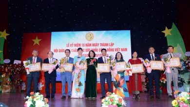 Doanh nhân Nguyễn Xuân Diệu nhận bằng khen của Bộ trưởng Bộ Y tế Doanh nhân Nguyễn Xuân Diệu nhận bằng khen của Bộ trưởng Bộ Y tế