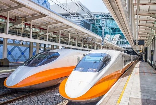 Hơn 100 tỷ USD đầu tư cho đường sắt, doanh nghiệp cơ khí Việt Nam chỉ xin làm thầu phụ? Hơn 100 tỷ USD đầu tư cho đường sắt, doanh nghiệp cơ khí Việt Nam chỉ xin làm thầu phụ?