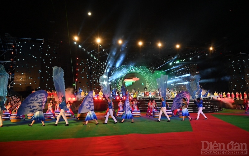 Năm Du lịch quốc gia 2023 - Bình Thuận: Những con số ấn tượng về ngành du lịch Năm Du lịch quốc gia 2023 - Bình Thuận: Những con số ấn tượng về ngành du lịch