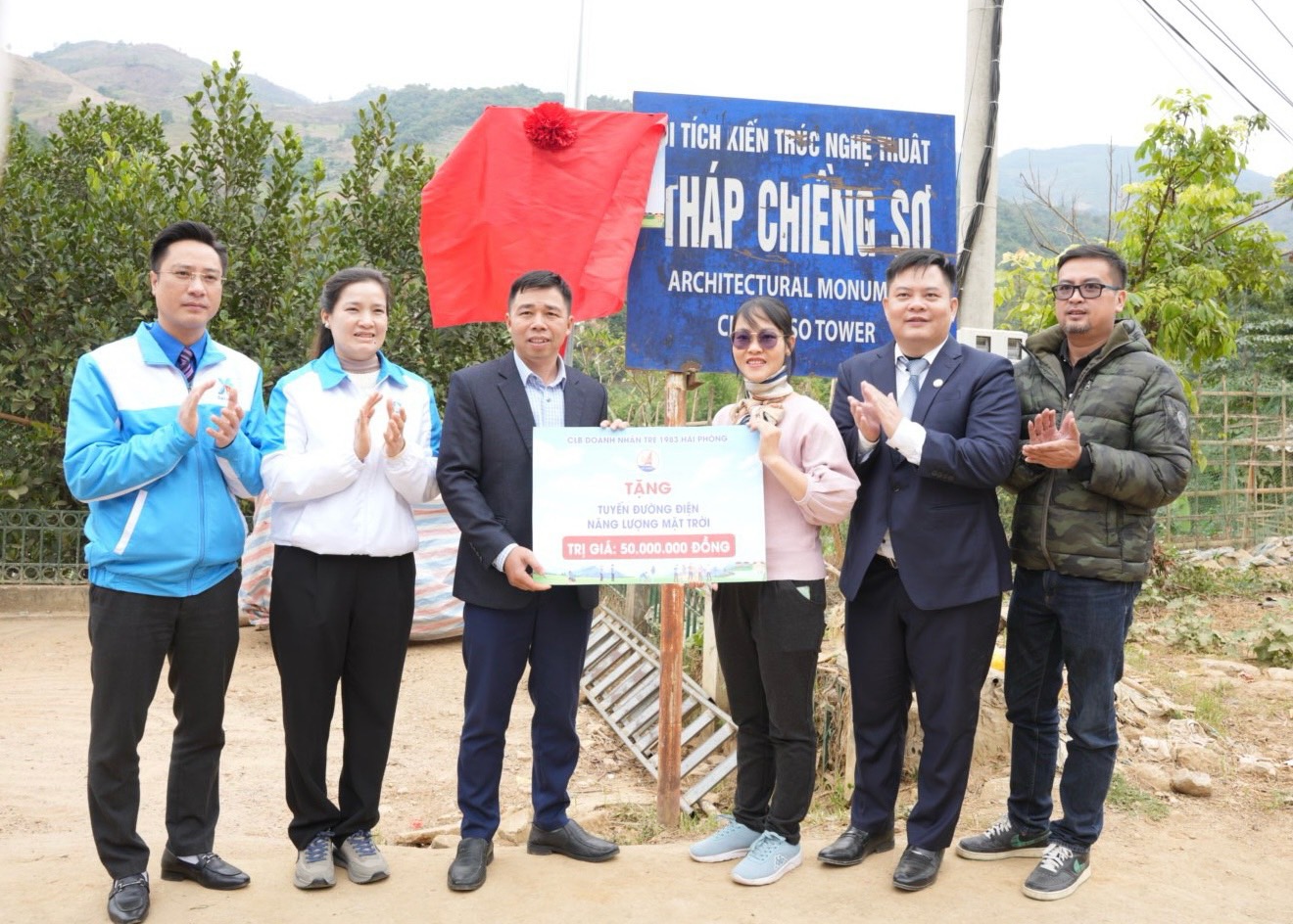 CLB Doanh nhân trẻ 1983 Hải Phòng đồng hành “Tình nguyện mùa Đông 2023 - Xuân tình nguyện 2024” CLB Doanh nhân trẻ 1983 Hải Phòng đồng hành “Tình nguyện mùa Đông 2023 - Xuân tình nguyện 2024”