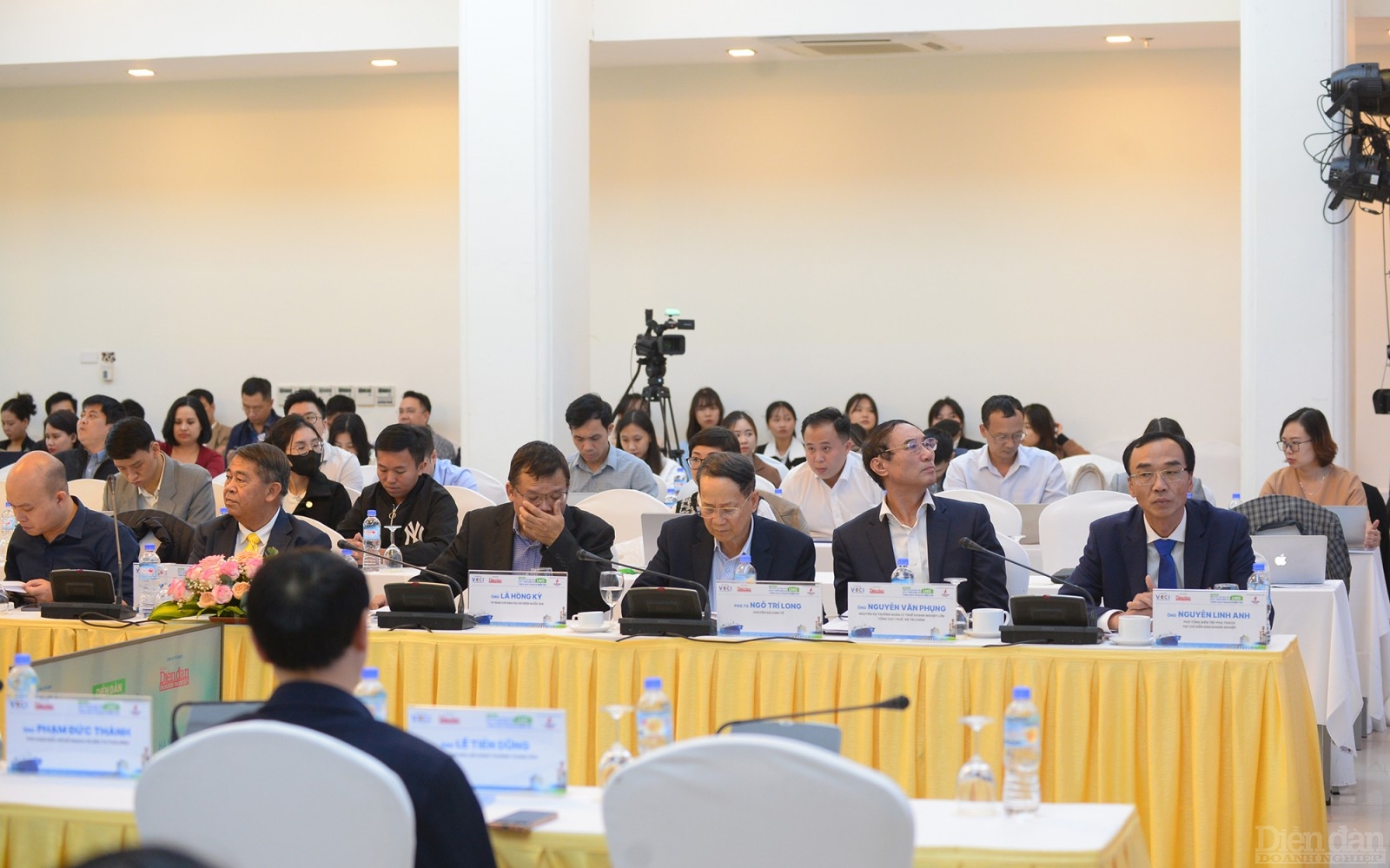 PHÁT TRIỂN ĐIỆN KHÍ LNG: Sáu nhóm giải pháp hiện thực hoá mục tiêu