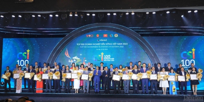 Chương trình CSI 2023 - Vinh danh 100 doanh nghiệp bền vững Việt Nam Chương trình CSI 2023 - Vinh danh 100 doanh nghiệp bền vững Việt Nam