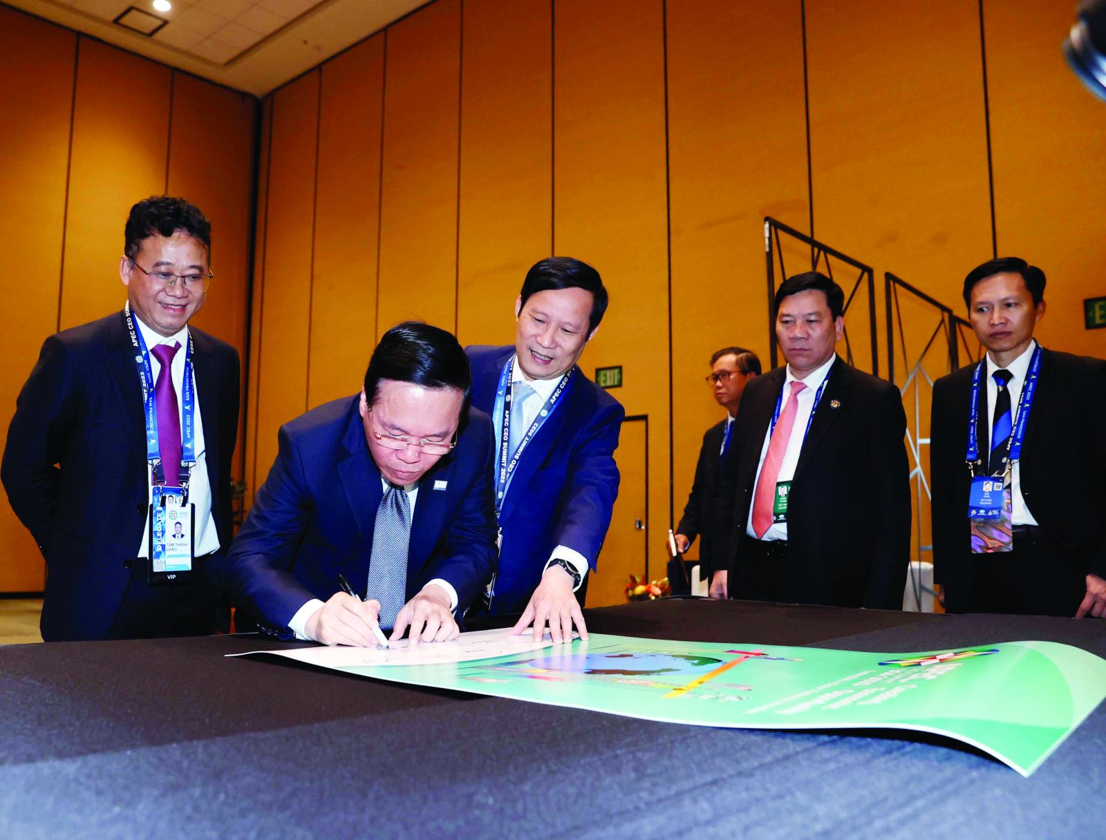 10 dấu ấn nổi bật liên quan đến hoạt động của doanh nhân, doanh nghiệp năm 2023