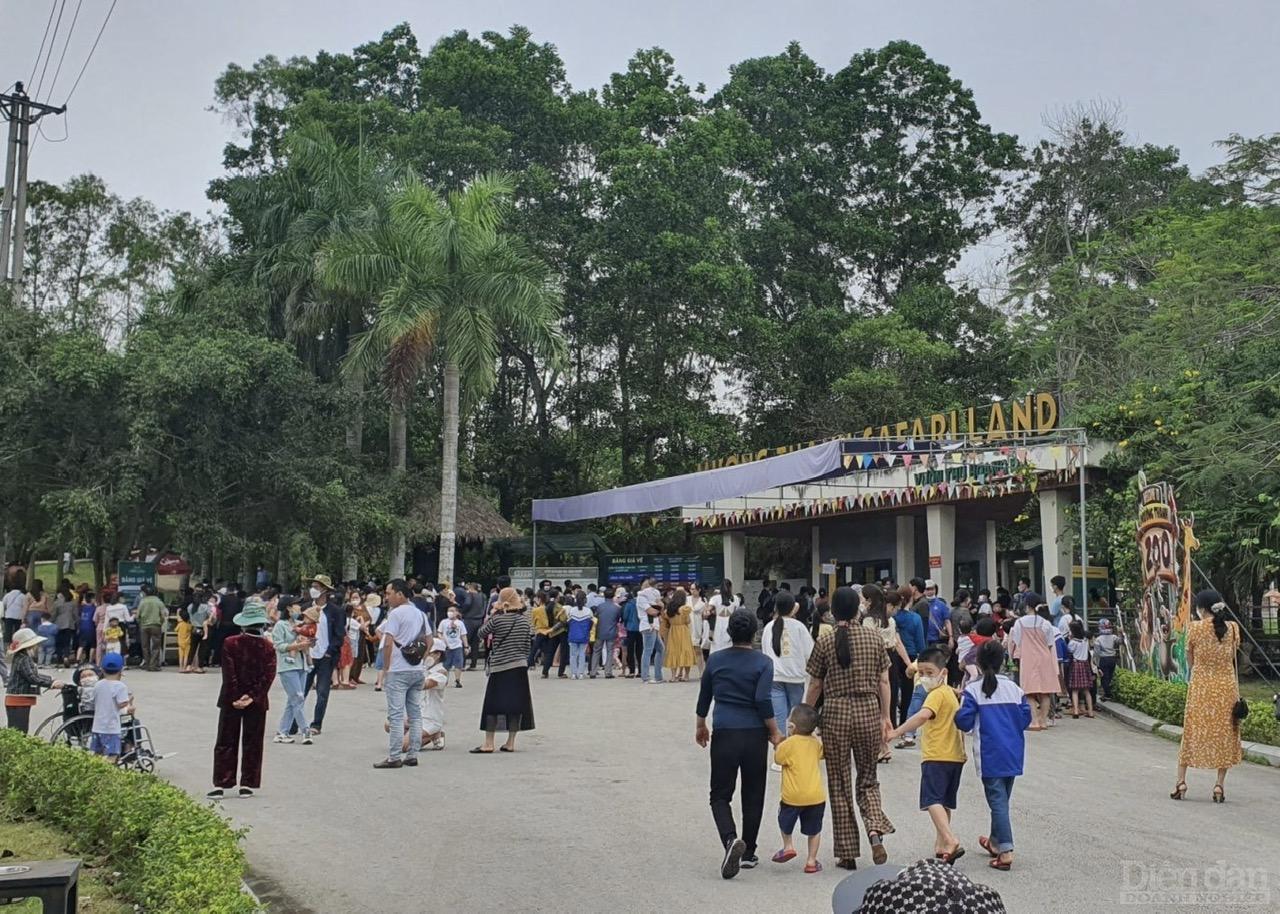 Nghệ An: Tìm giải pháp để du lịch “bắt nhịp” tăng trưởng Nghệ An: Tìm giải pháp để du lịch “bắt nhịp” tăng trưởng