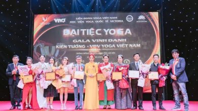 Tôn vinh các vận động viên xuất sắc trong các giải thi đấu Yoga Tôn vinh các vận động viên xuất sắc trong các giải thi đấu Yoga