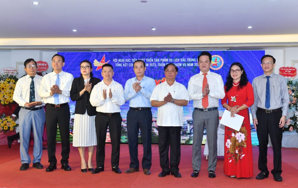 Đẩy mạnh liên kết, phát triển sản phẩm du lịch Bắc Trung Bộ Đẩy mạnh liên kết, phát triển sản phẩm du lịch Bắc Trung Bộ