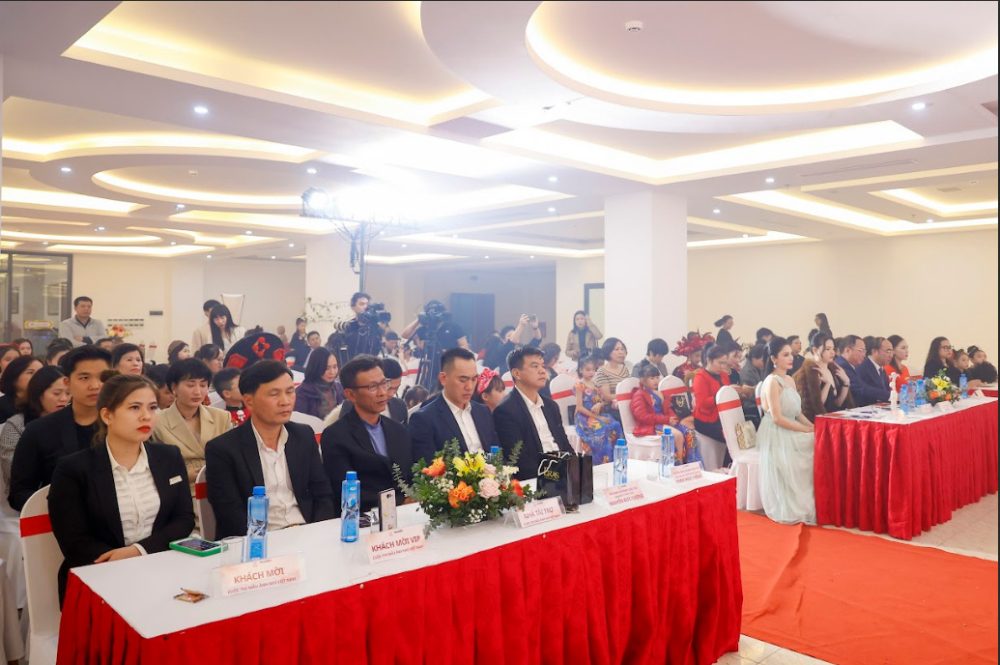 Siêu bùng nổ tại vòng bán kết Mẫu Ảnh Nhí Việt Nam 2023