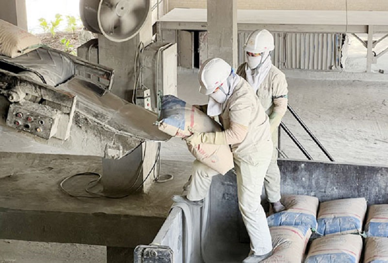 Doanh nghiệp sản xuất vật liệu xây dựng nỗ lực vượt khó Doanh nghiệp sản xuất vật liệu xây dựng nỗ lực vượt khó